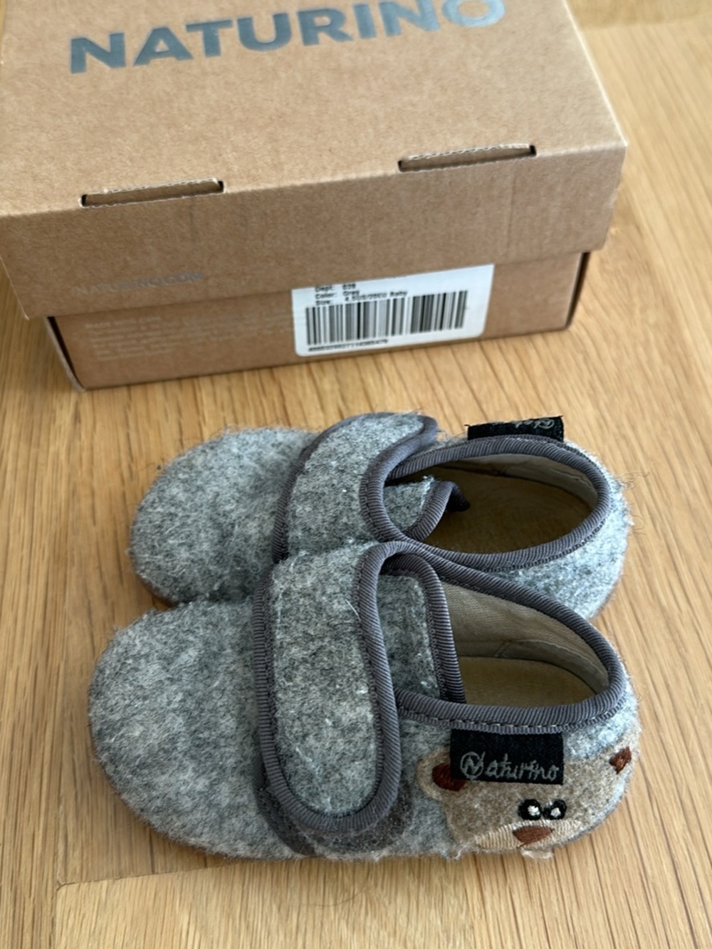 Naturino Gray Felt Kids Velcro Slippers with Bear Accent